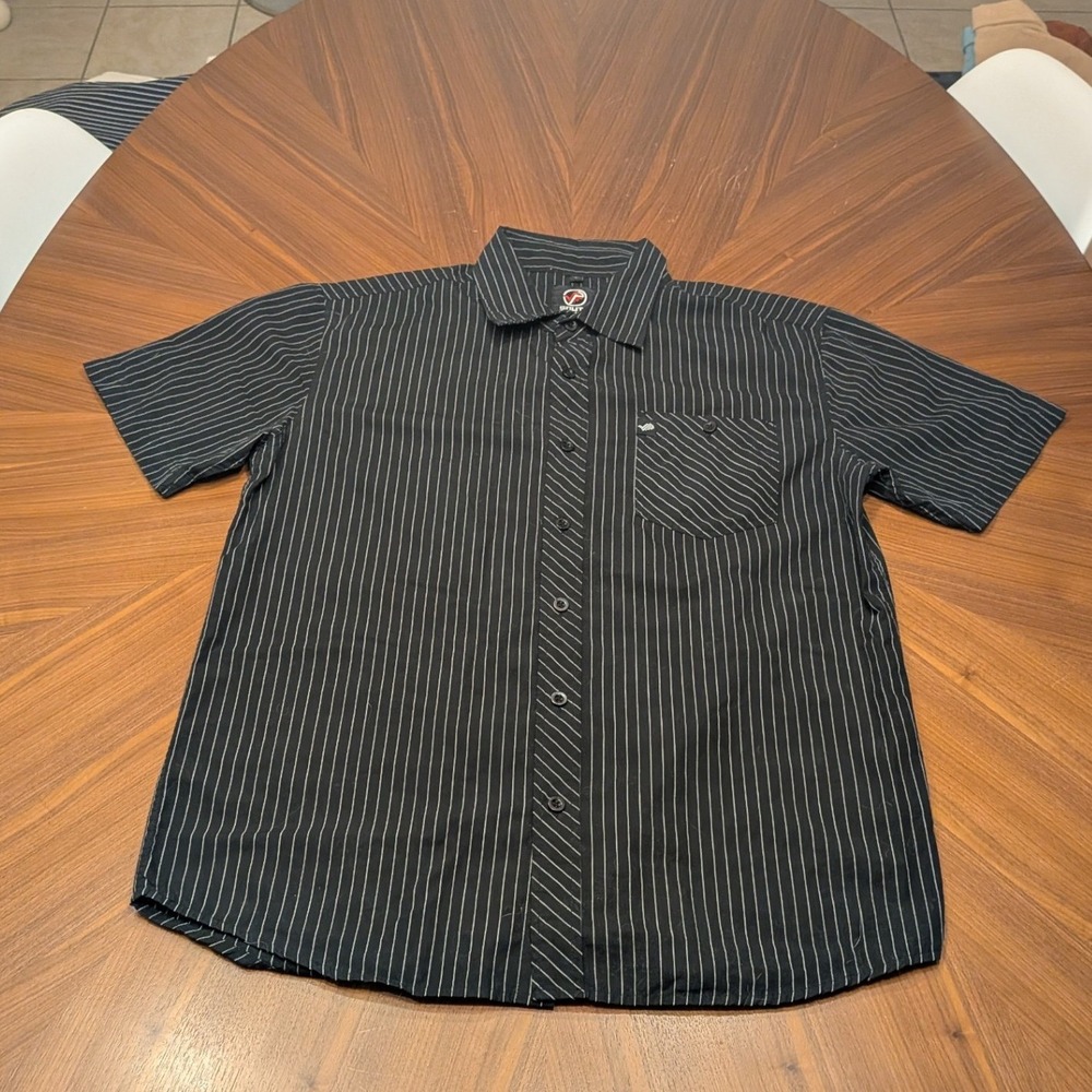 South Pole Button Down Shirt Mens Large Black Pinstripe Excellent Short Sleeve